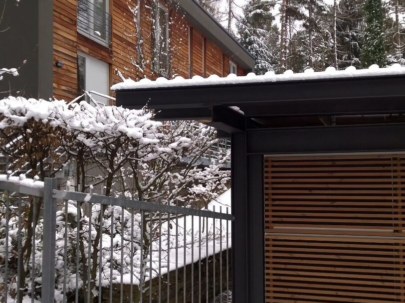 CARPORT